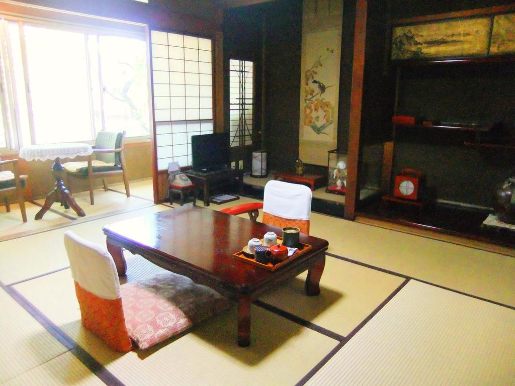 Sumiyoshi Ryokan Takayama  Kamer foto