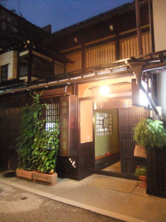 Sumiyoshi Ryokan Takayama  Buitenkant foto