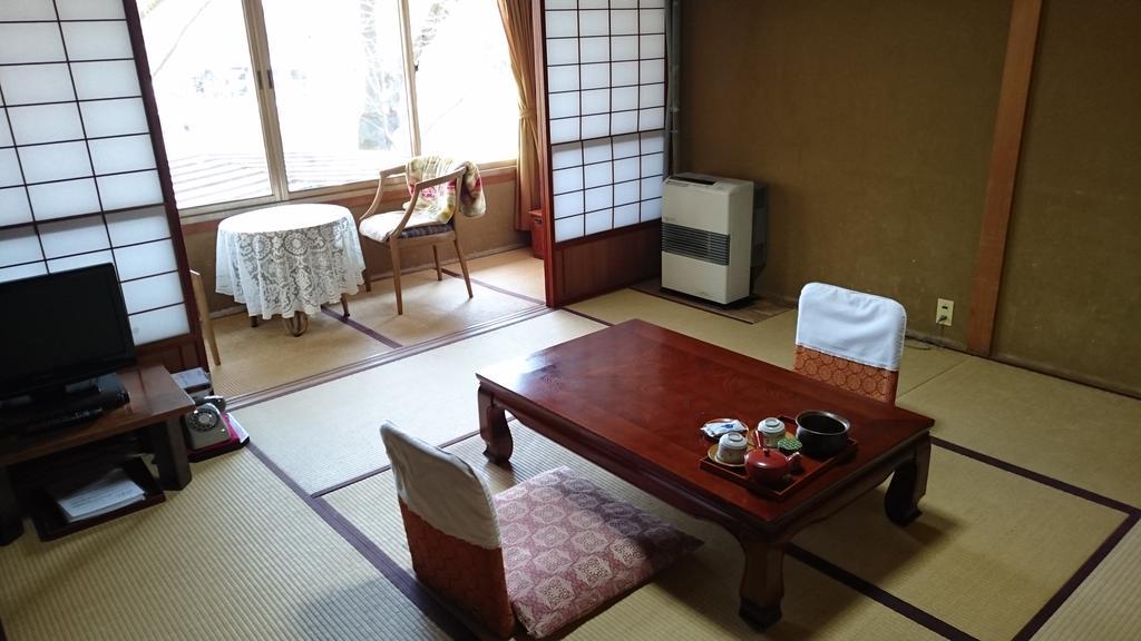 Sumiyoshi Ryokan Takayama  Buitenkant foto