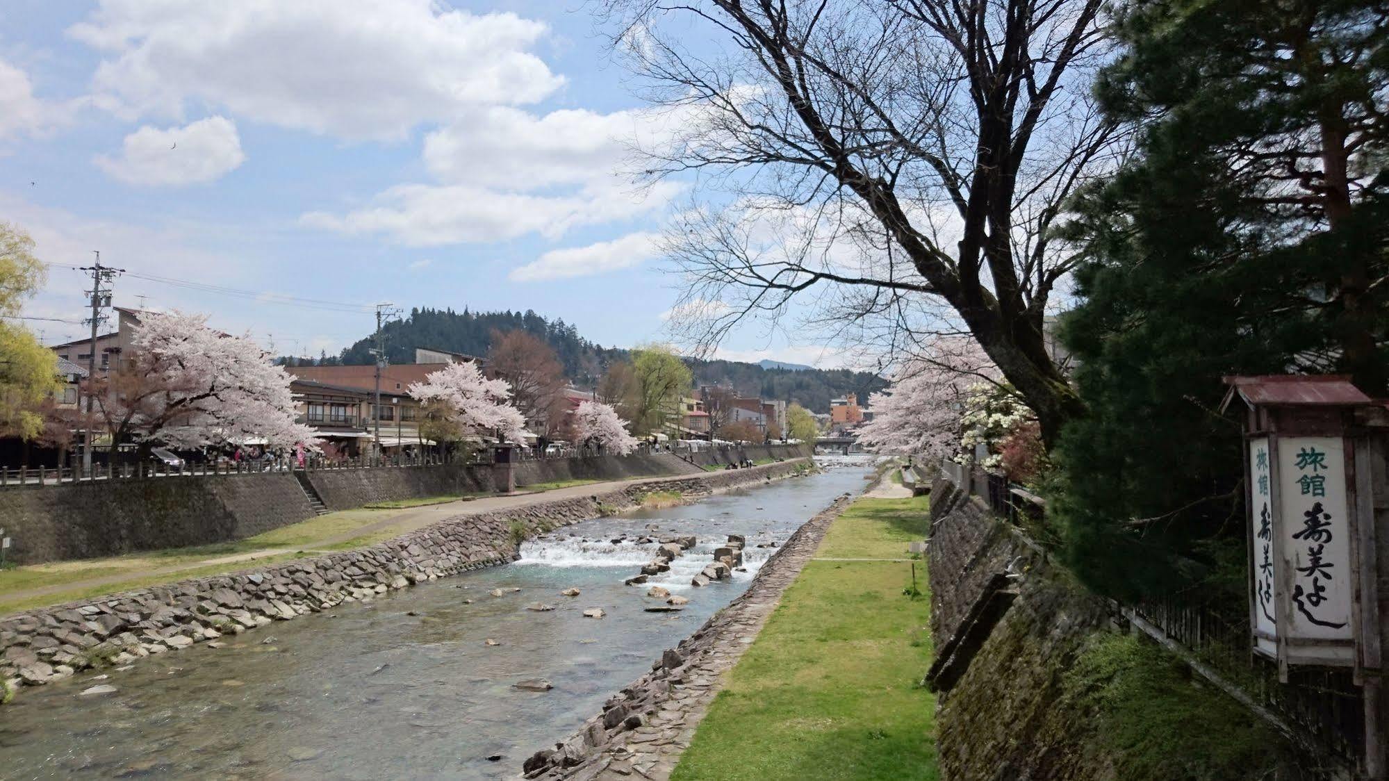 Sumiyoshi Ryokan Takayama  Buitenkant foto