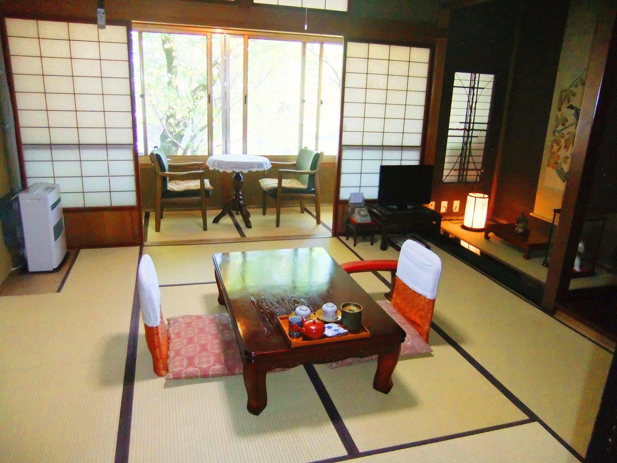 Sumiyoshi Ryokan Takayama  Buitenkant foto