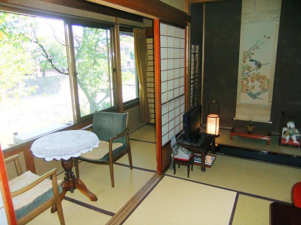 Sumiyoshi Ryokan Takayama  Buitenkant foto